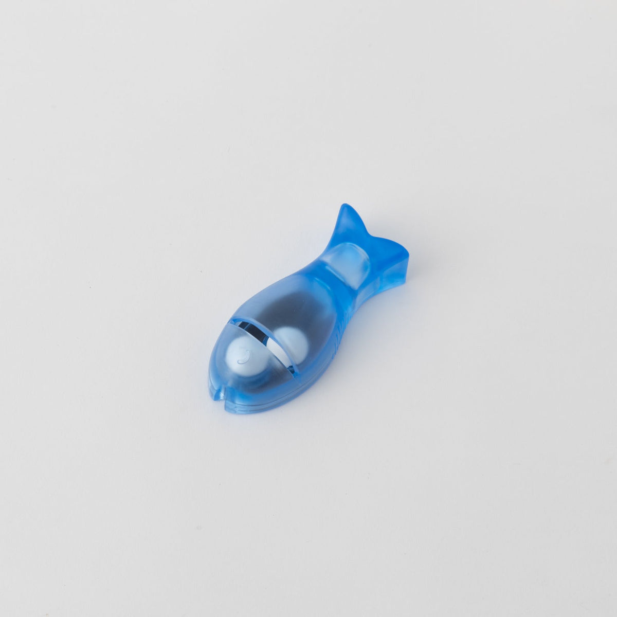 Marna K257B fish knife sharpener in translucent blue
