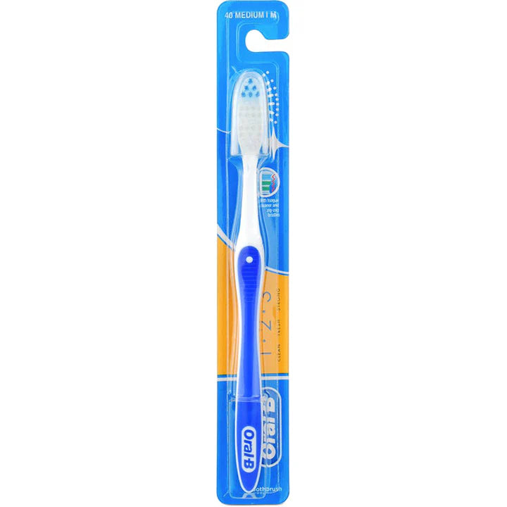 Oral-B Toothbrush Medium With Cap