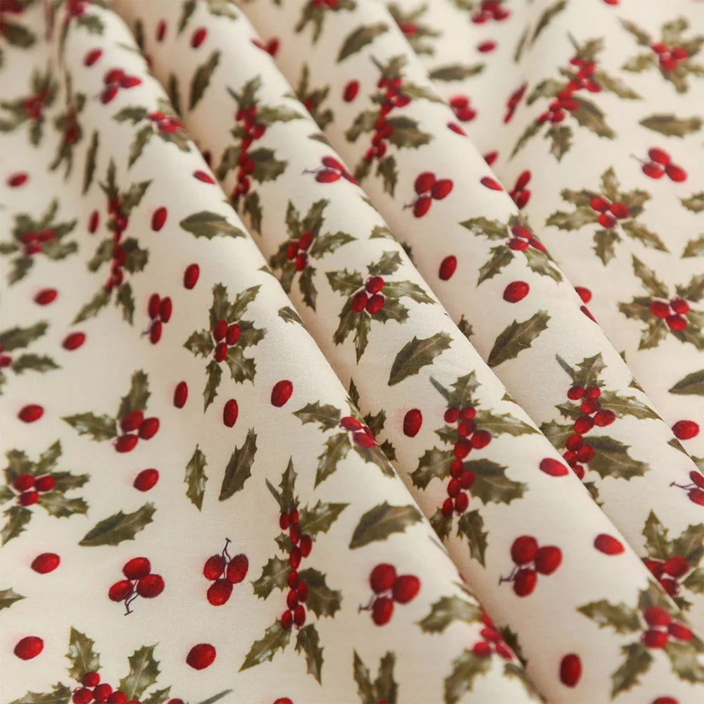 Christmas Print Fabric - 50 x 150cm - LOWZY