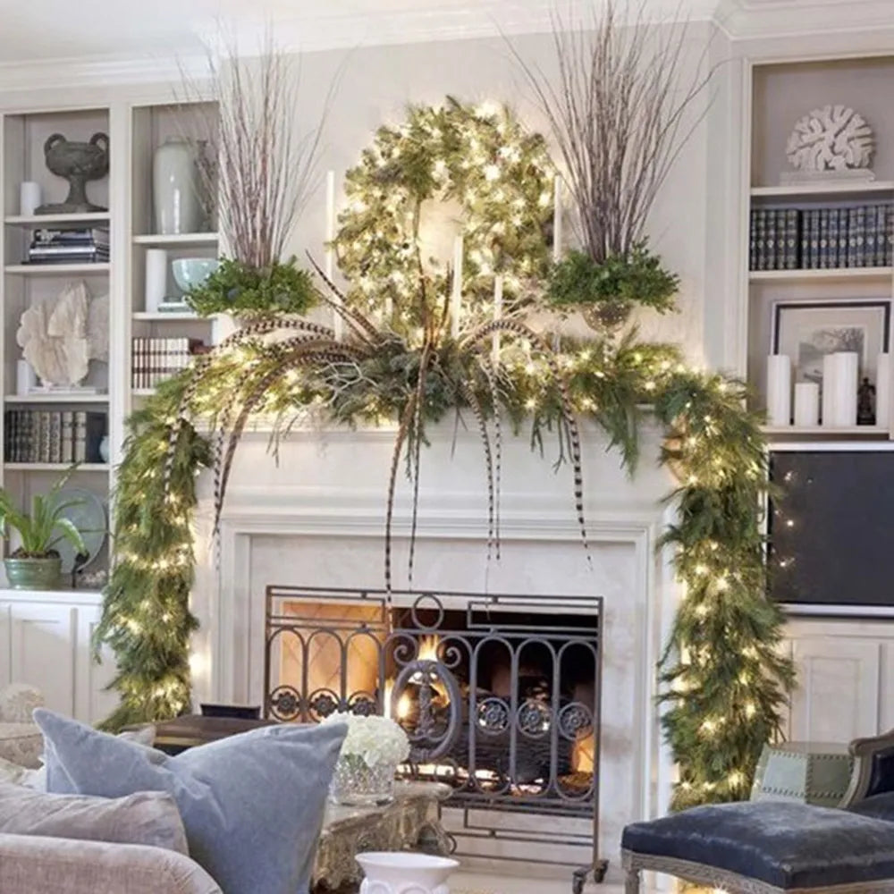 2.7m Light-Up Christmas Garland - LOWZY