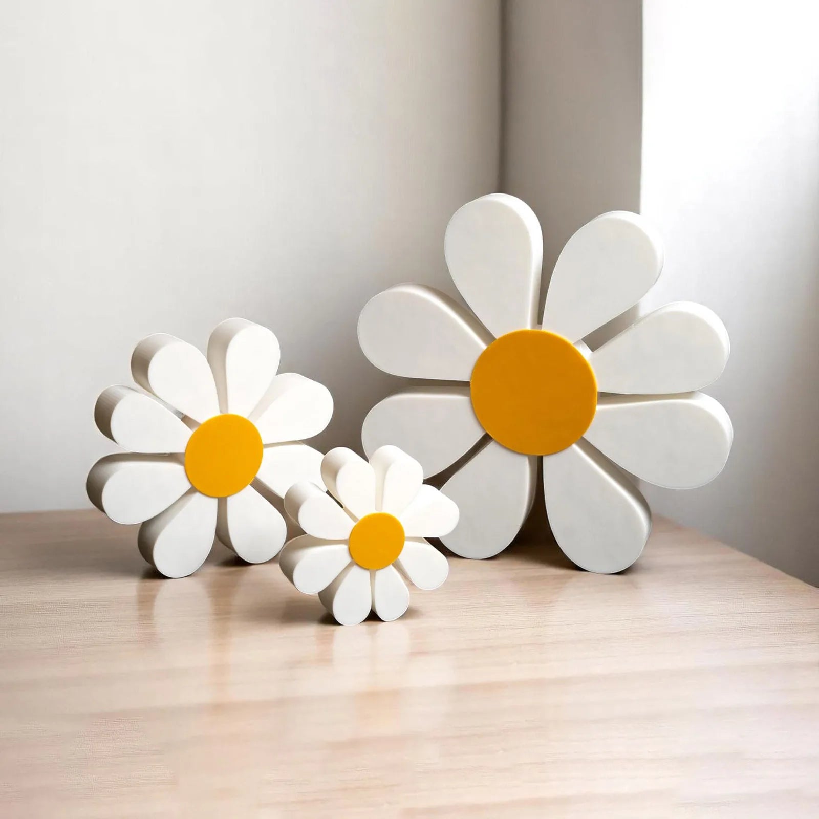 3-Piece Wooden Daisy Decoration – Vintage Floral Décor