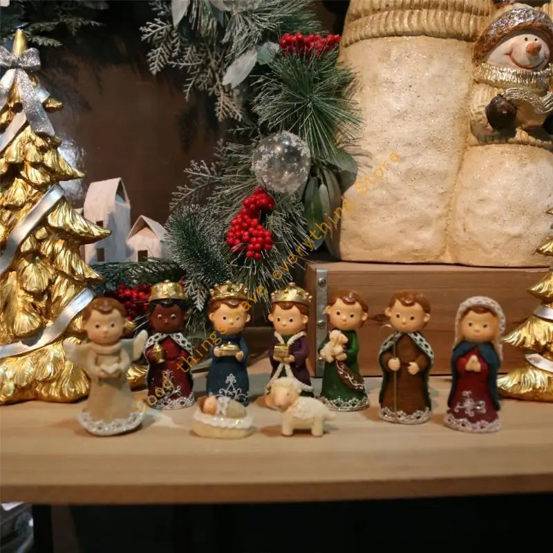 Resin Holy Family Nativity Scene - LOWZY