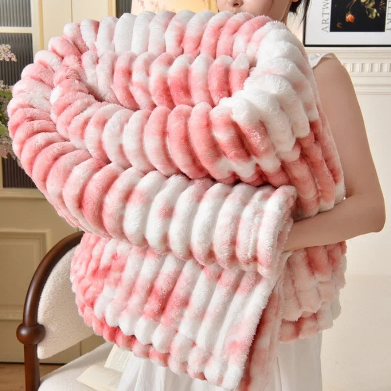 Gradient Coral Fleece Blanket – Soft Plush Throw in 5 Sizes – milky white / 180X200cm