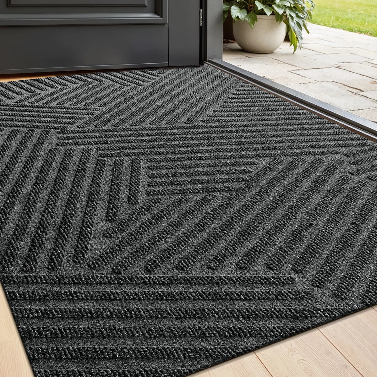Grooved Geometric Entrance Doormat