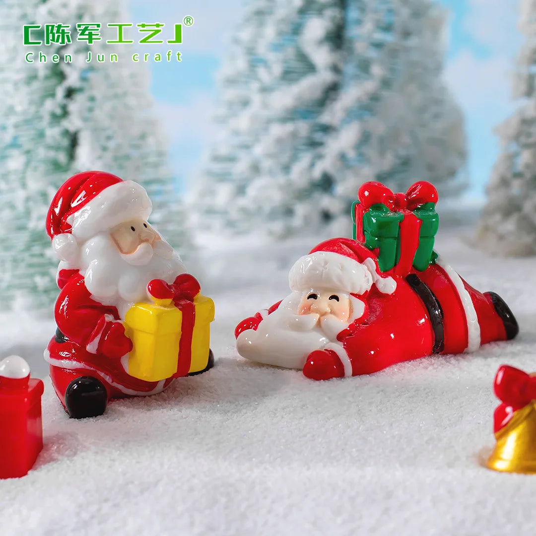 Mini Resin Christmas Character Figurine - LOWZY