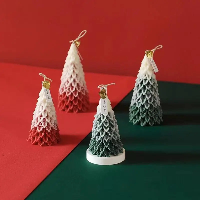 Christmas Tree Scented Candle - LOWZY