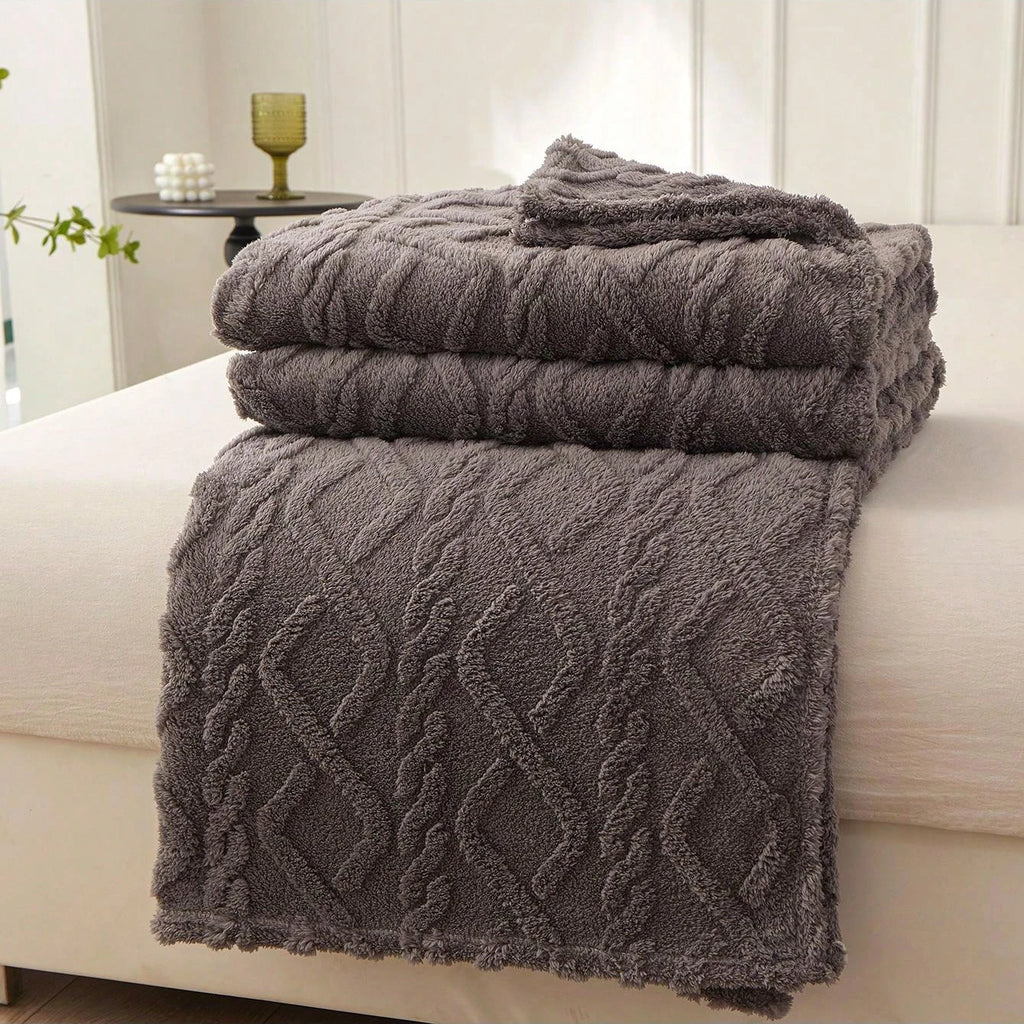 Geometric Coral Fleece Blanket – 7 Colours & 6 Sizes – Khaki / 120x200cm