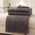 Geometric Coral Fleece Blanket – 7 Colours & 6 Sizes – Khaki / 120x200cm