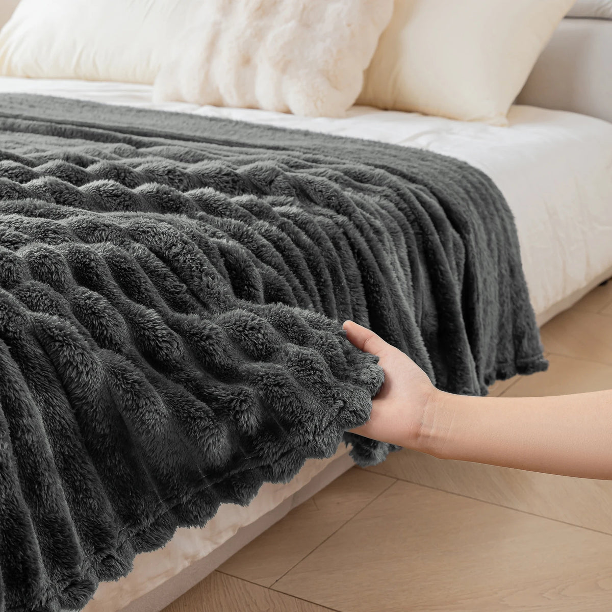 Ultra-Soft Striped Flannel Throw Blanket – 3 Sizes – MT279 / 200x150cm