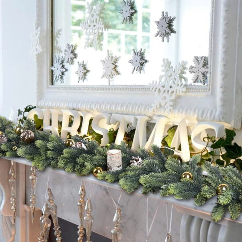 Artificial Pine Christmas Garland - LOWZY