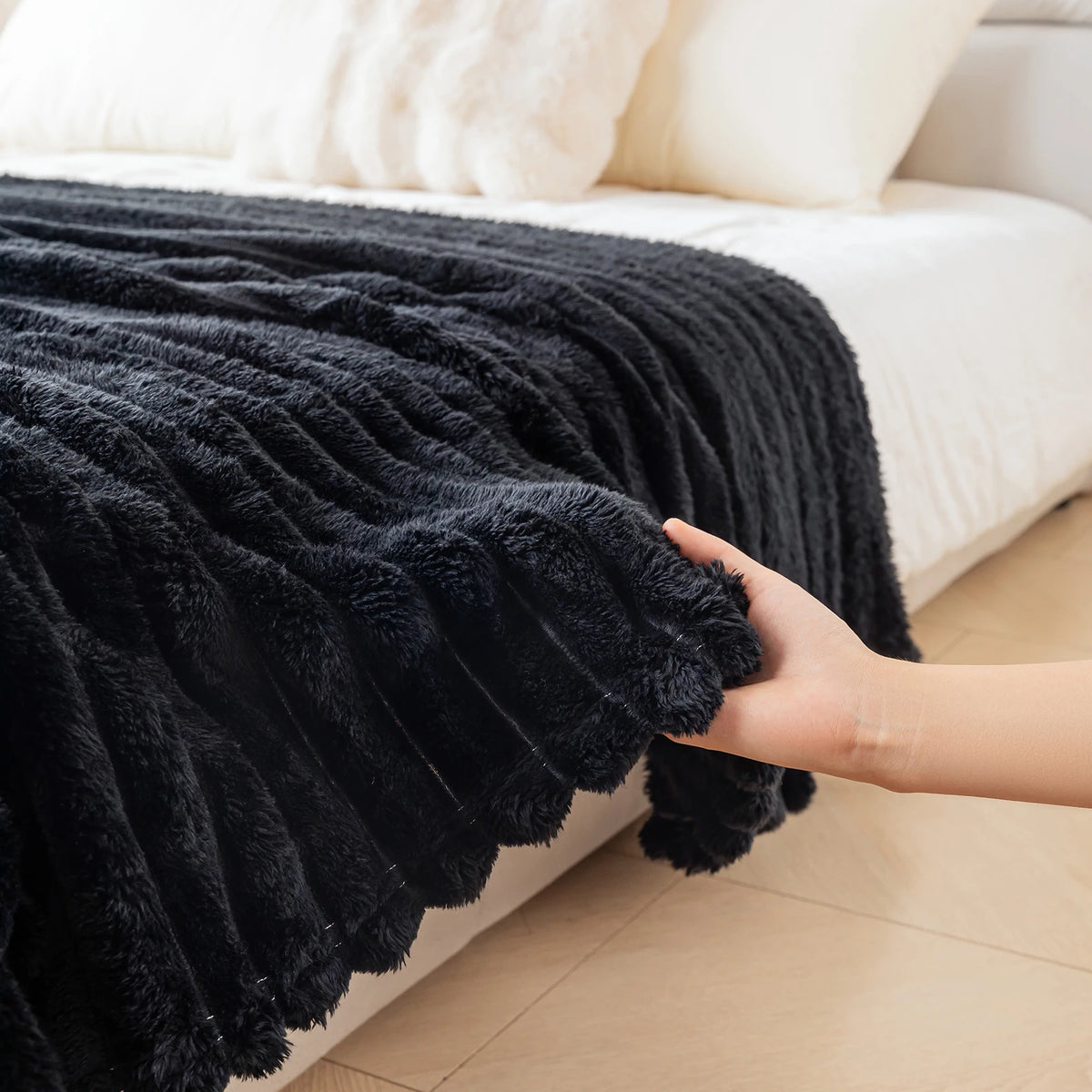 Ultra-Soft Striped Flannel Throw Blanket – 3 Sizes – MT278 / 200x150cm