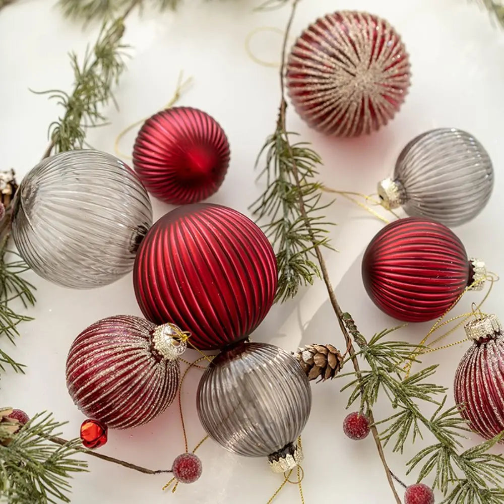 Painted Glass Christmas Baubles – 6 Pack - Style 6 - LOWZY